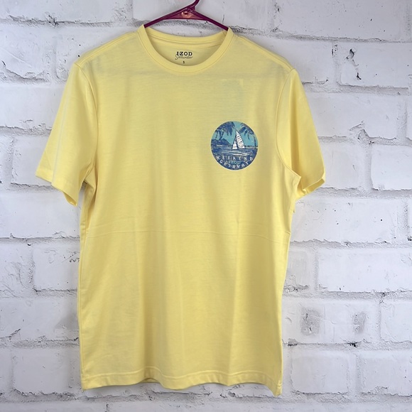 Izod NWT Mens Saltwater Weekend Getaway Tee Shirt Lemon Meringue - Picture 1 of 9